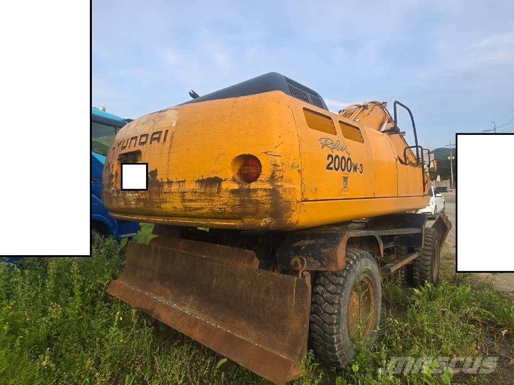 Hyundai Robex 2000W Wheeled Excavators