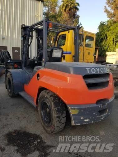 Toyota 8FD70U Diesel Forklifts