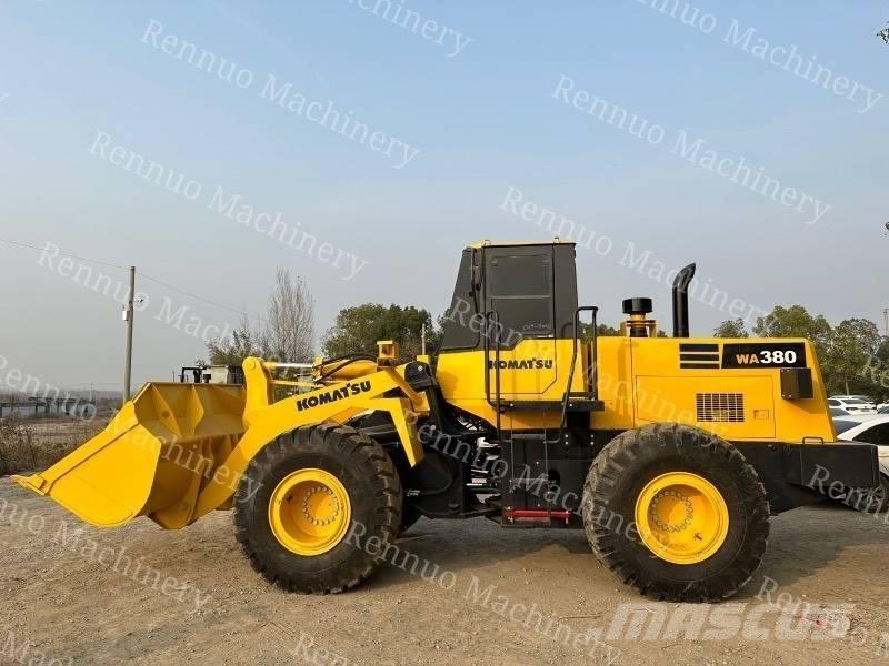 Komatsu WA380 Wheel Loaders