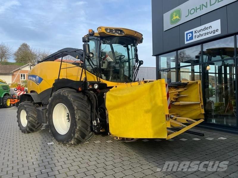 New Holland FR 450 Forage Harvester