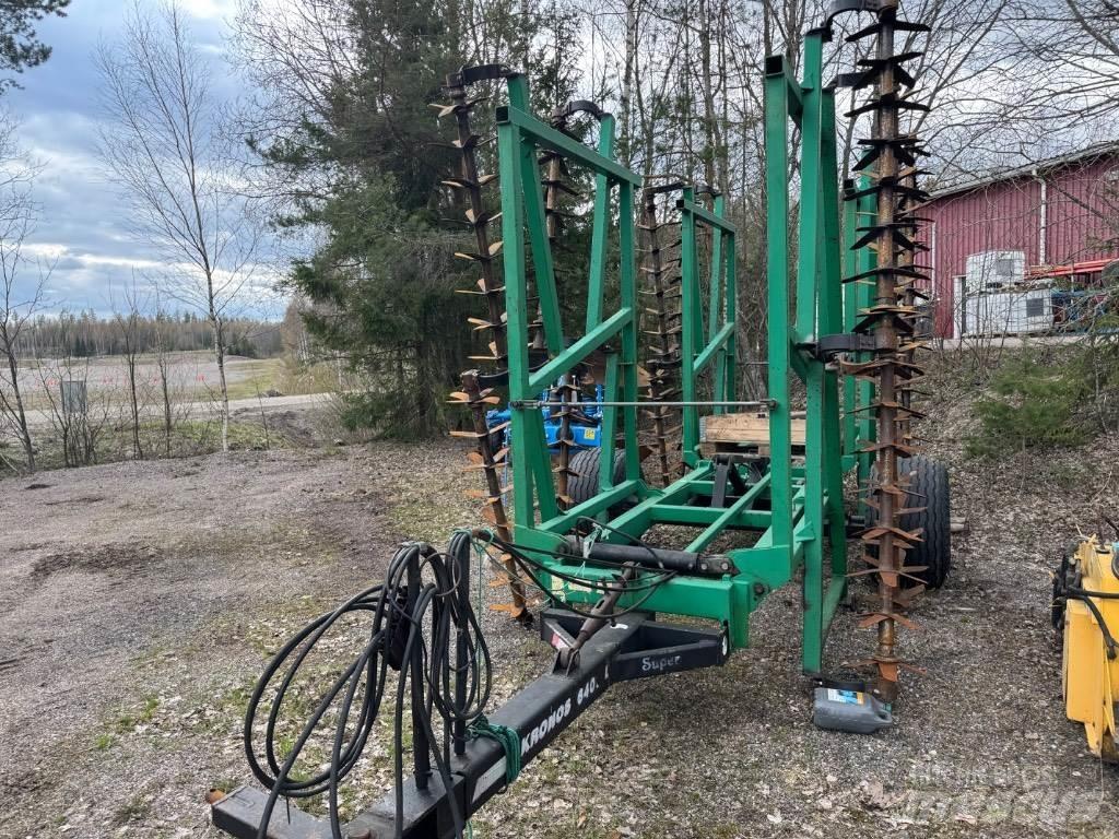 Kronos 6400L Harrows