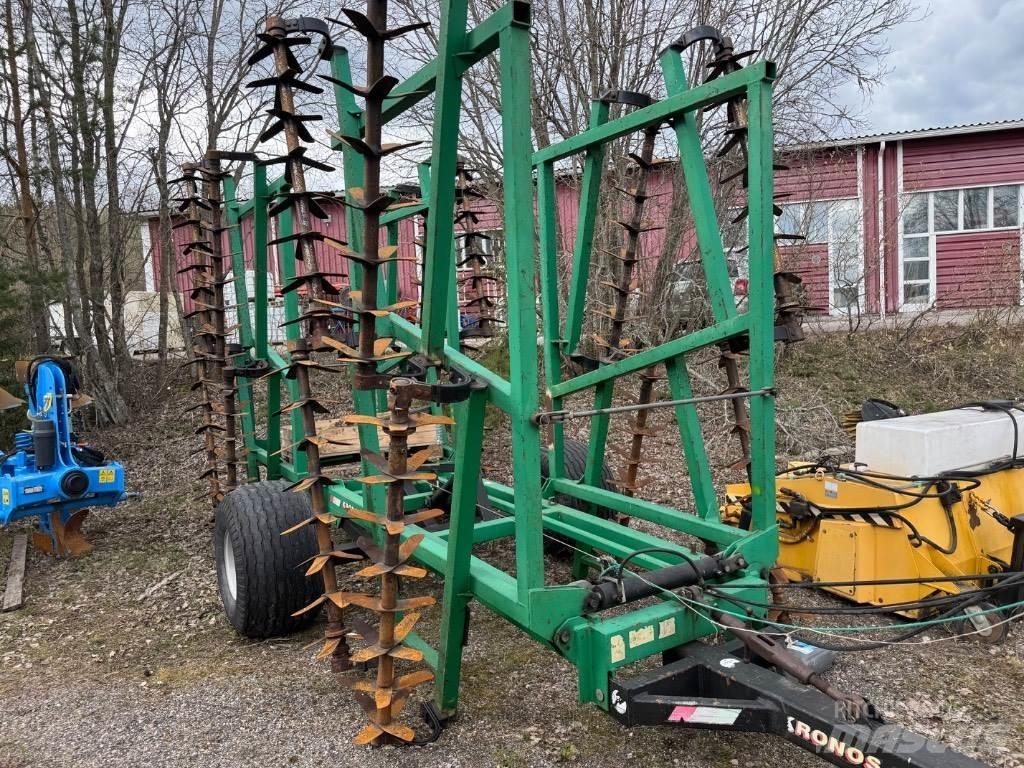 Kronos 6400L Harrows