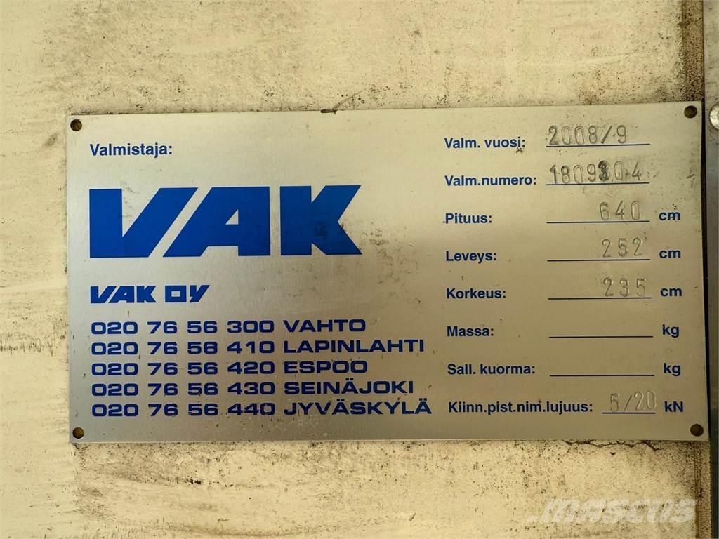 Volvo FL240 4x2 Box trucks
