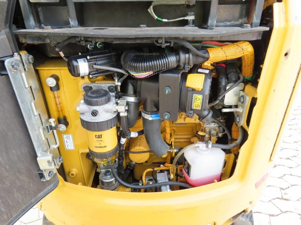 CAT 301.8 Mini Excavators <7t (Mini Diggers)