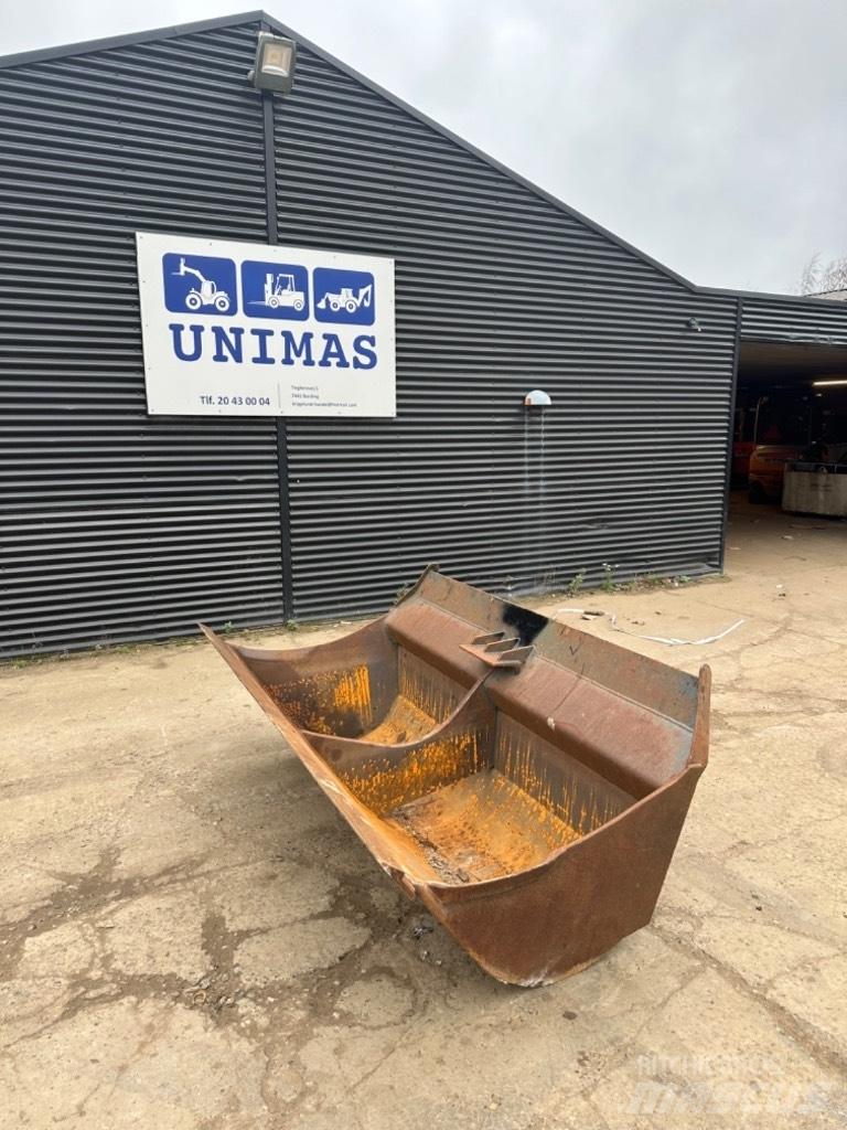  Andet Fast planer Other