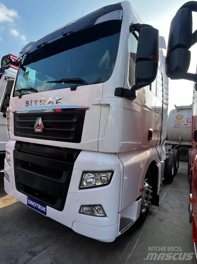 Howo C7H Conventional Trucks / Tractor Trucks