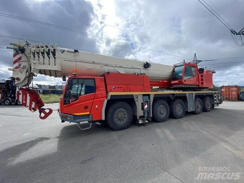 Faun ATF 220 G-5 Mobile and all terrain cranes