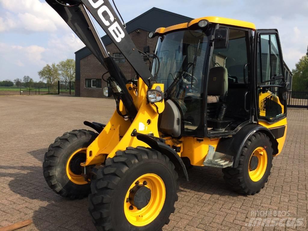 JCB 406 Wheel Loaders