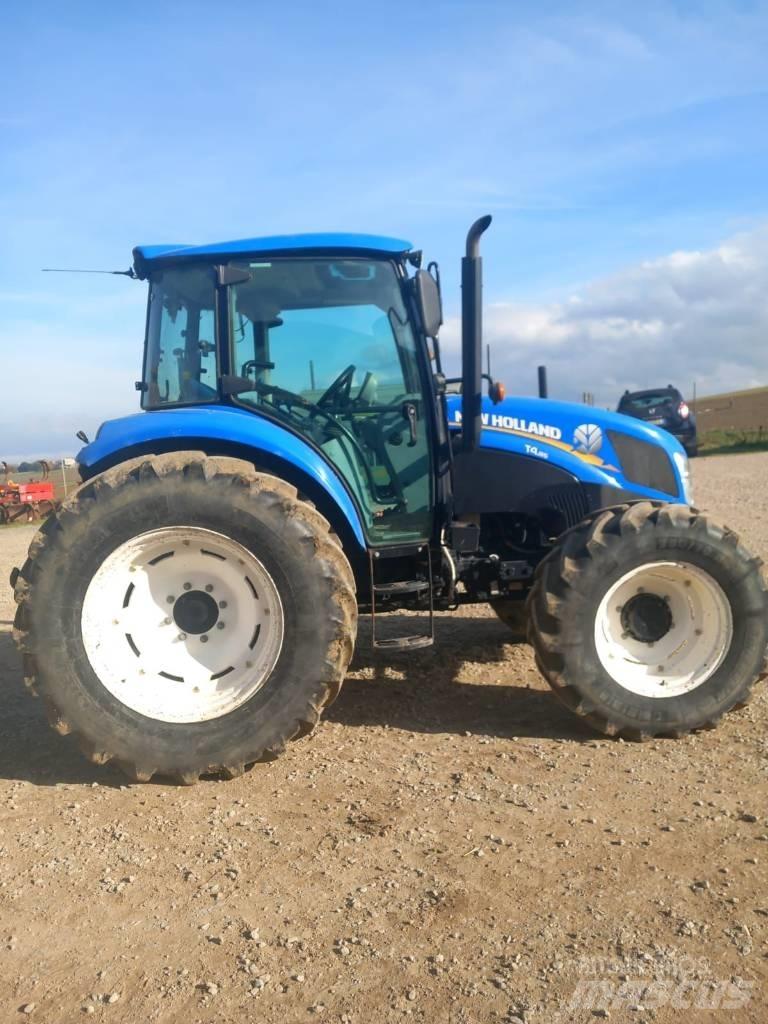 New Holland T 4.85 Tractors