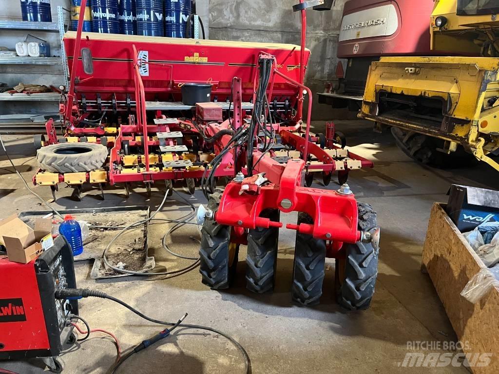 Väderstad Rapid400C Drills