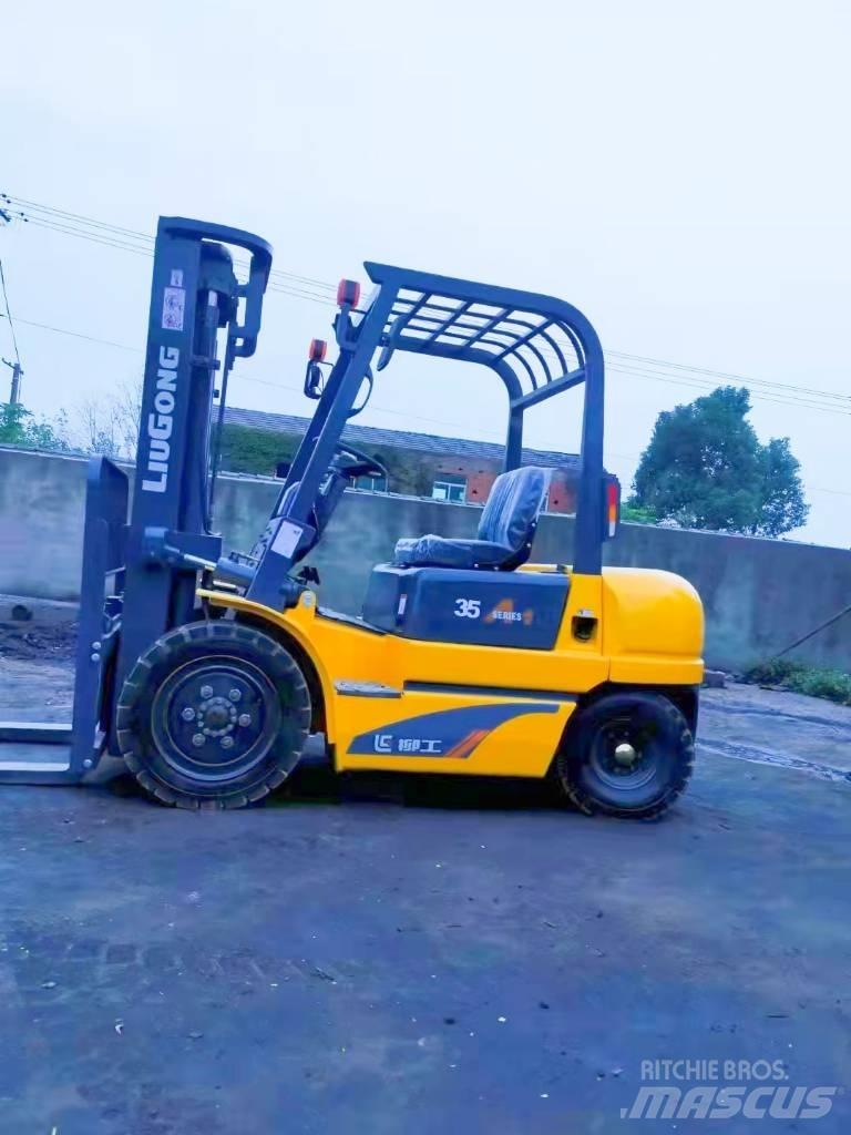 LiuGong CPC 35 Diesel Forklifts