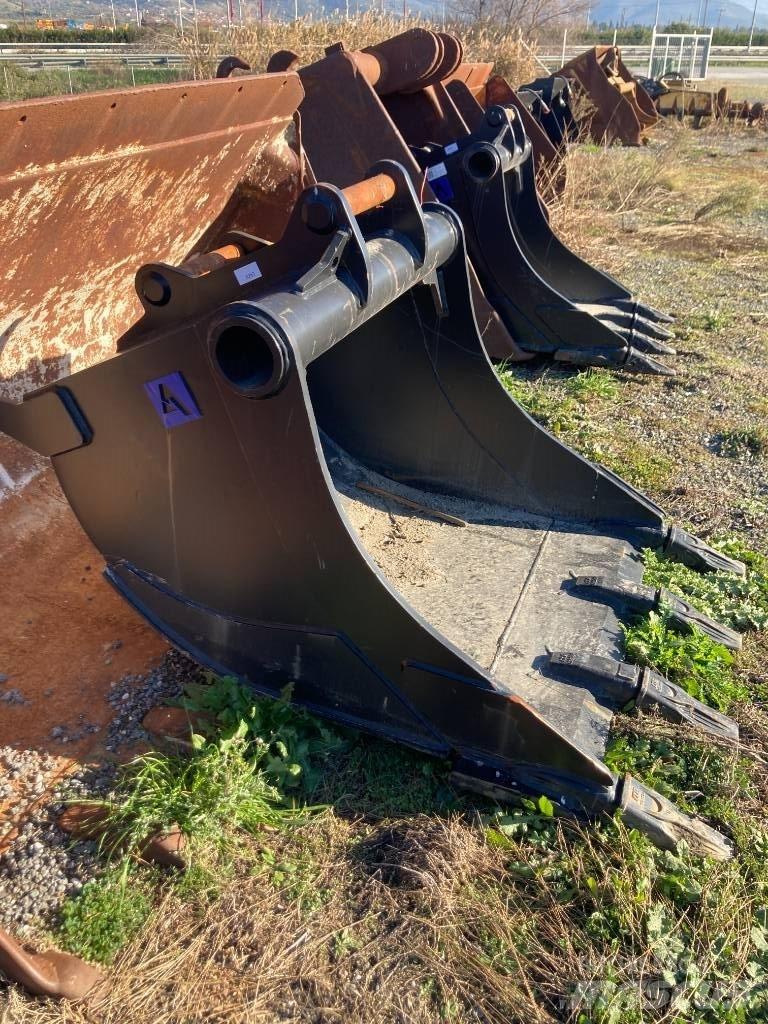  ADGER DIGGING BUCKET Buckets