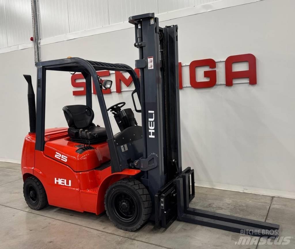 Heli 10052 - FD25G Diesel Forklifts