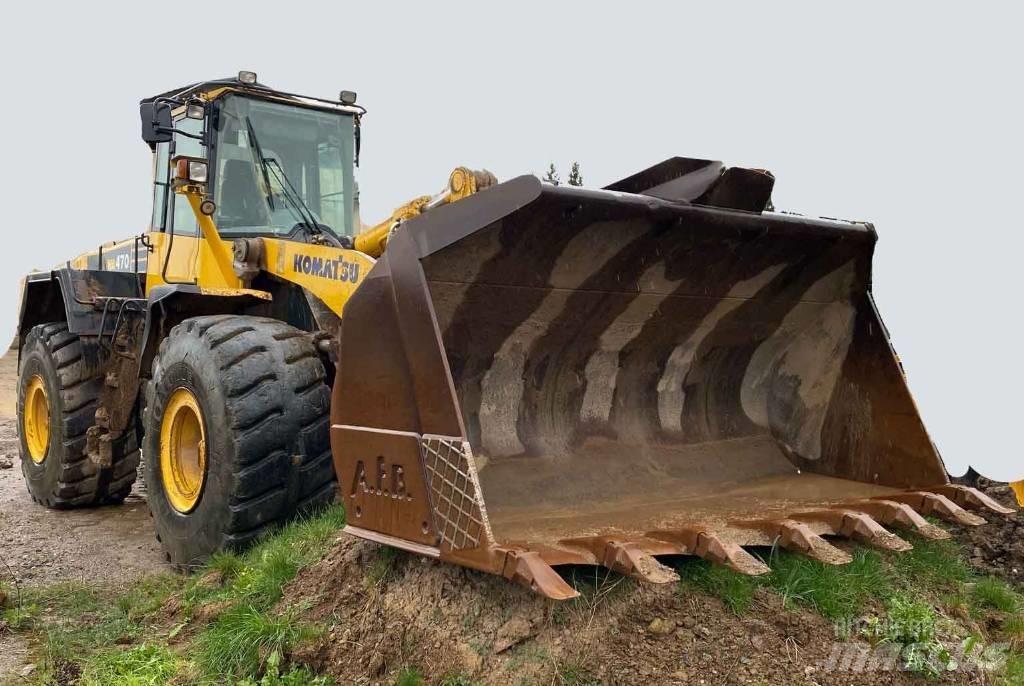 Komatsu WA 470-6 Wheel Loaders