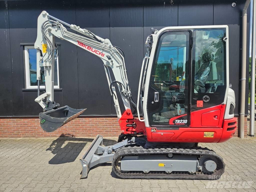 Takeuchi TB230 Mini Excavators <7t (Mini Diggers)