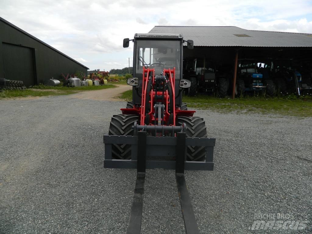 Attack 850A Front Loaders