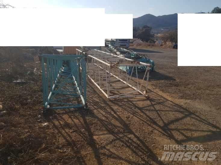 IHI CCH 1000 Crawler Cranes