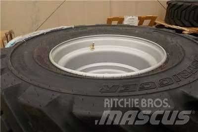 JLG Tyres Tires, wheels and rims
