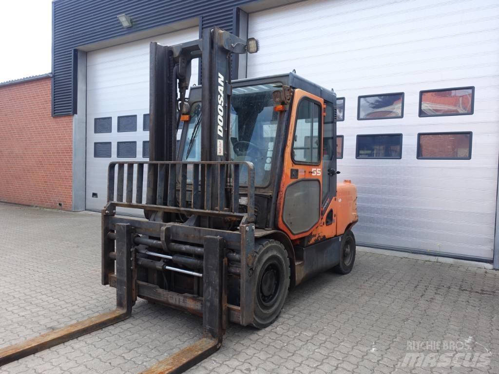 Doosan D 55 C-5 Diesel Forklifts