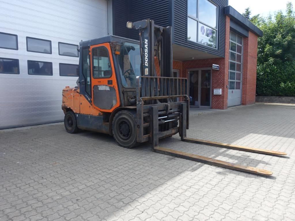 Doosan D 55 C-5 Diesel Forklifts