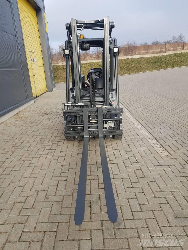 Linde E16C Electric Forklifts