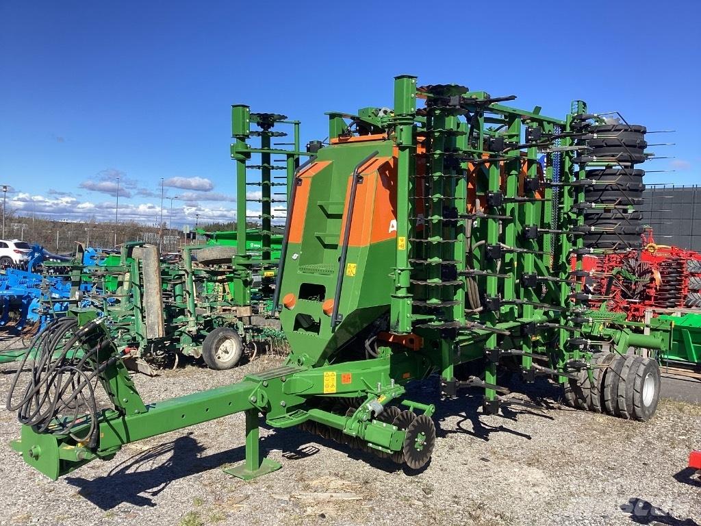 Amazone Cayena 6001 Farm Drills