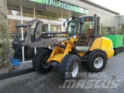 Volvo L25-B Wheel Loaders