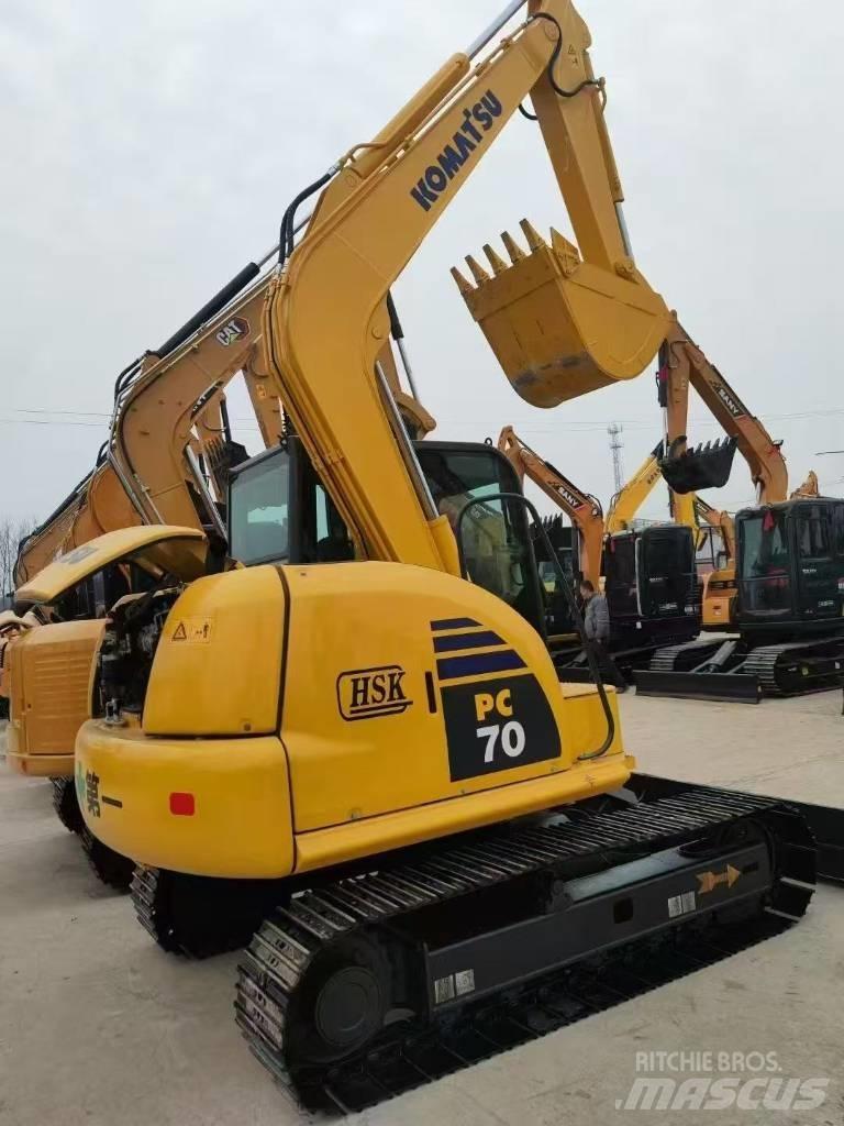 Komatsu 70-8 Crawler Excavators