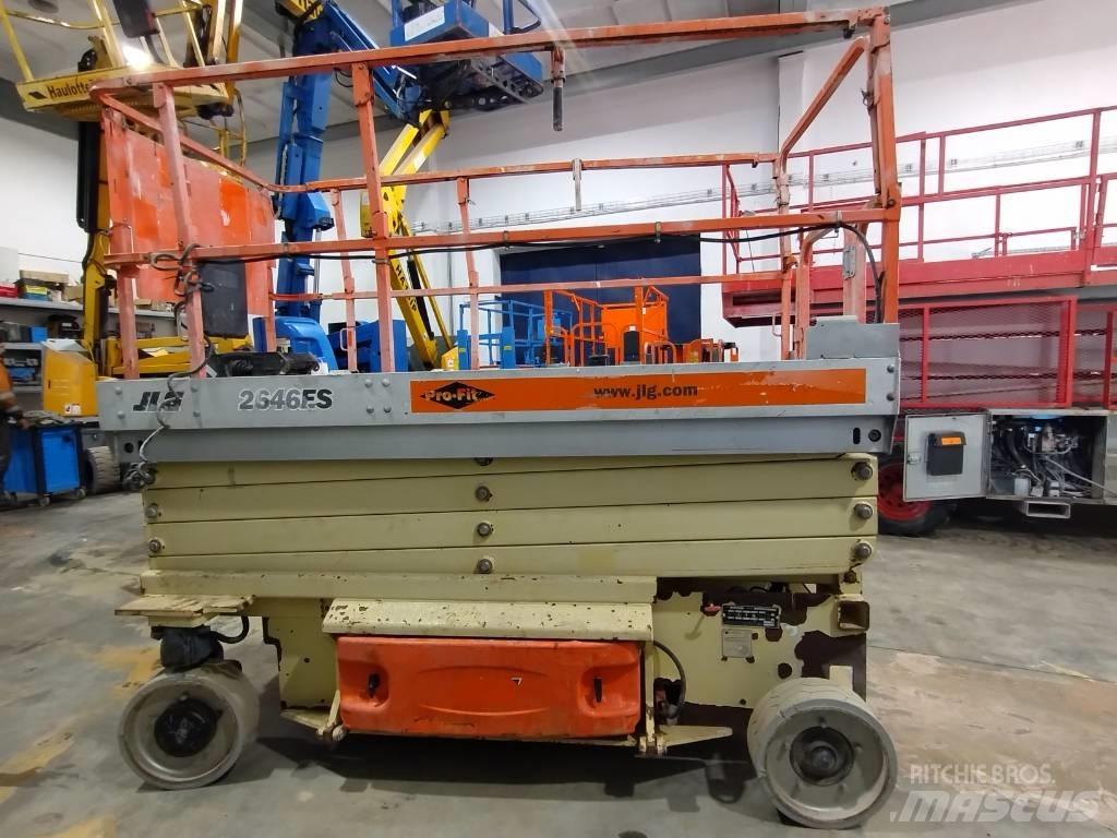 JLG 2646 ES Scissor Lifts