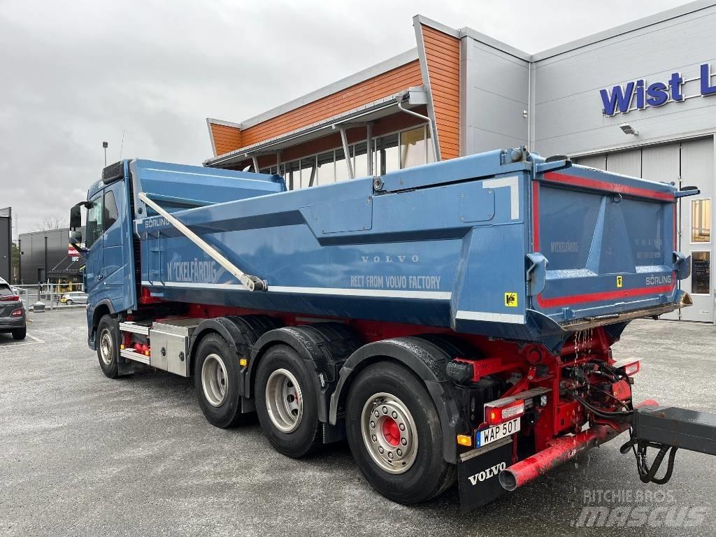 Volvo FH16 550 8x4 Dump Trucks