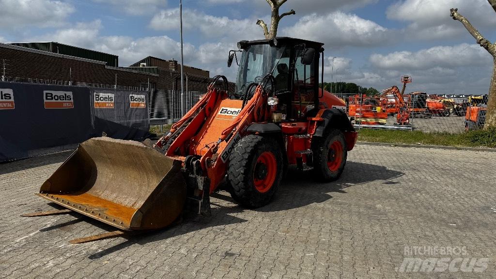 JCB 411HT T4i Wheel Loaders