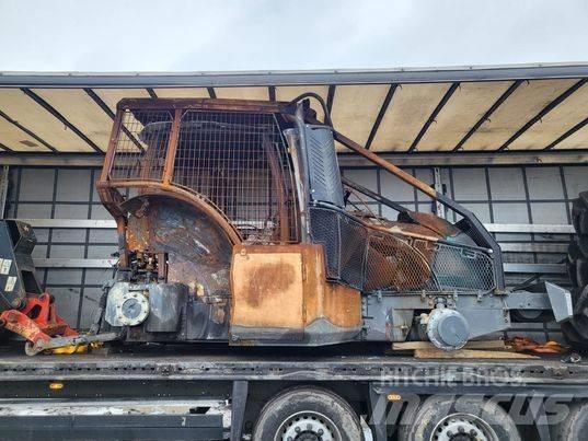 Valtra T214    arm Booms and dippers