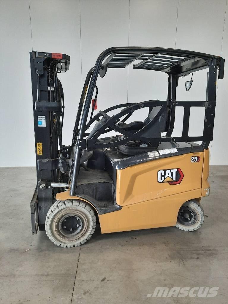 CAT EP25CN Electric Forklifts