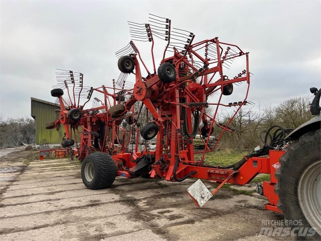 Kuhn GA 15021 Swathers/ Windrowers