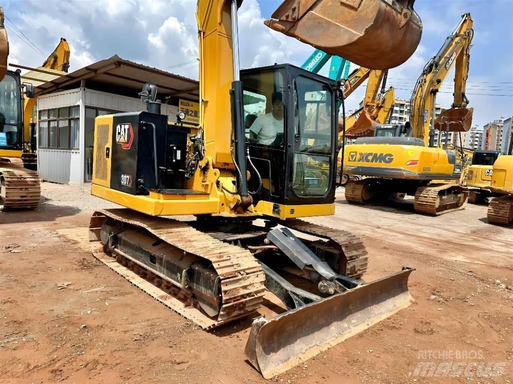 CAT 307 Mini Excavators <7t (Mini Diggers)