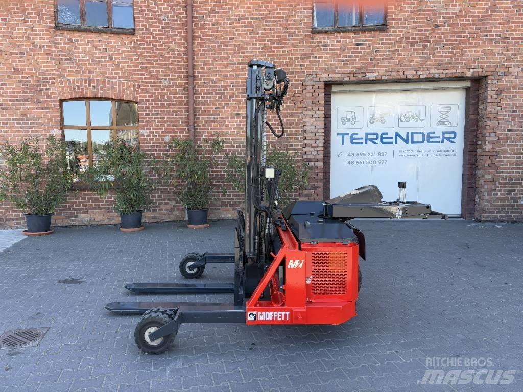 Moffett M2 20.1 Diesel Forklifts