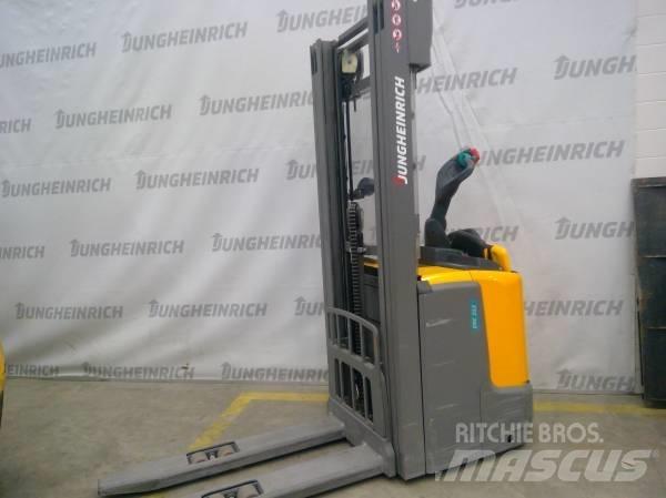 Jungheinrich ERC 212 Self Propelled Stackers