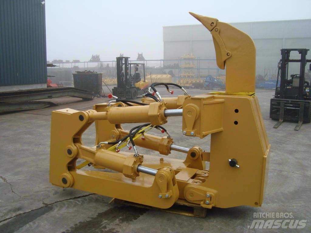 CAT D10T2 Rippers