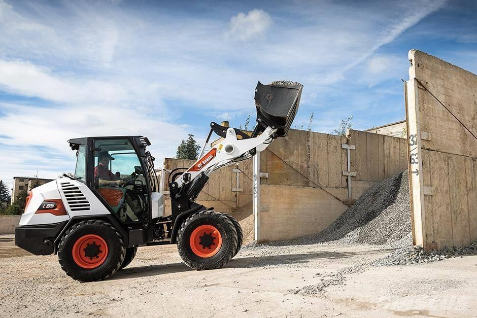 Bobcat L 85 Front Loaders