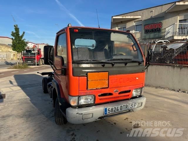 Nissan Cabstar E Panel vans