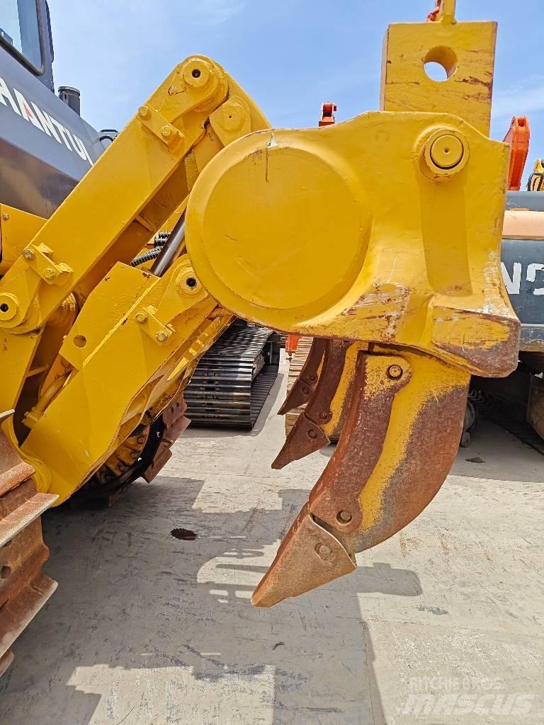 Shantui SD 23 Crawler dozers