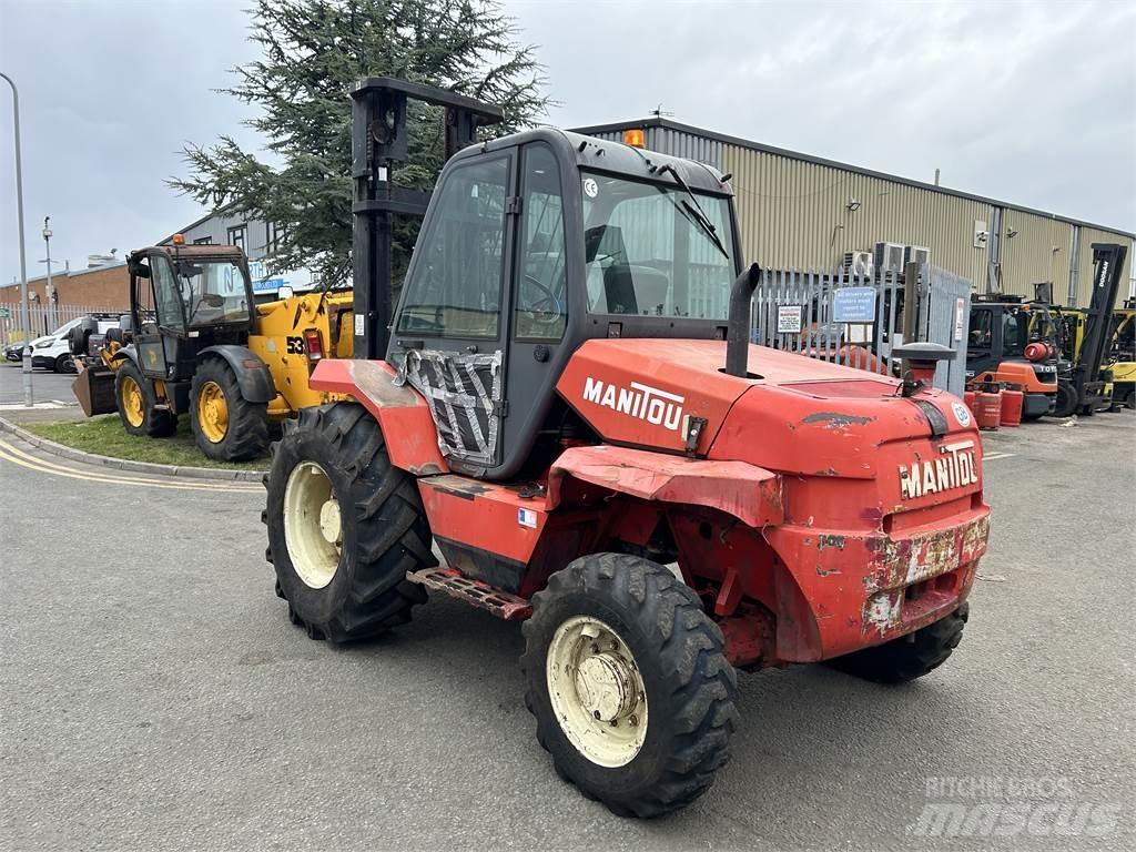 Manitou M26-4 Rough Terrain Trucks