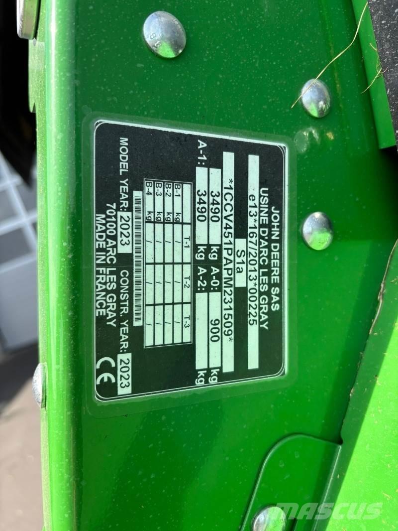 John Deere V451M Round Balers