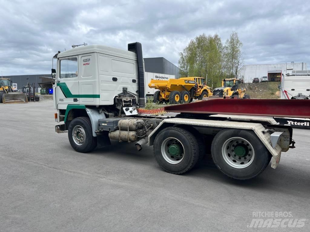 Volvo F 12    Lav km Conventional Trucks / Tractor Trucks