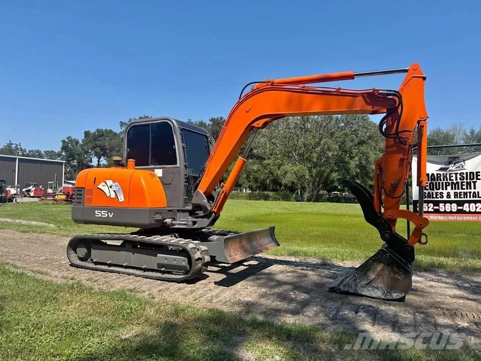 Daewoo SL55 Mini Excavators <7t (Mini Diggers)