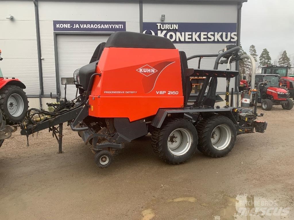 Kuhn VBP 2160 Round Balers