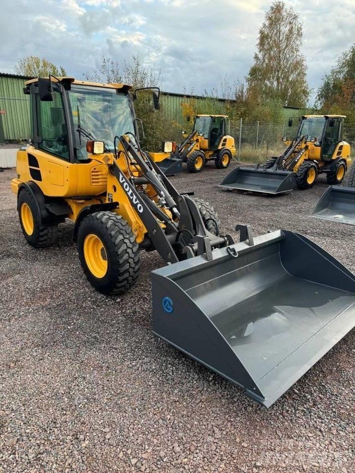 Volvo L 25 F Wheel Loaders