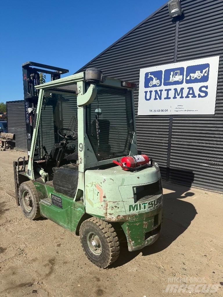 Mitsubishi FD 25 Diesel Forklifts