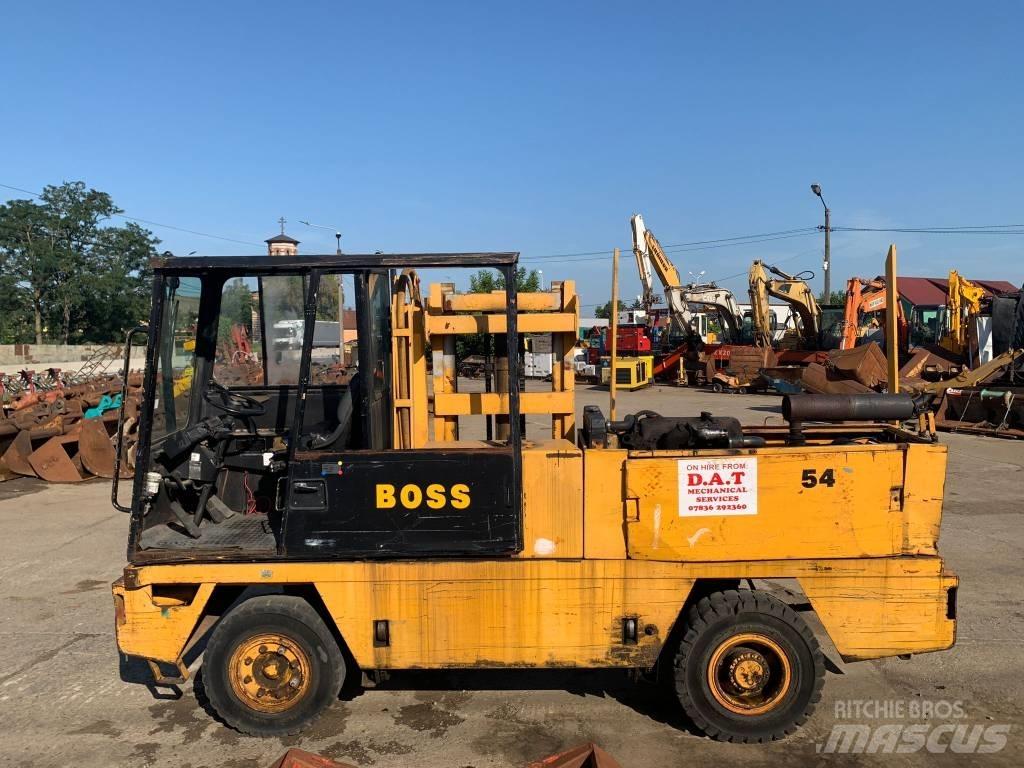 Boss LB546 Side Loaders