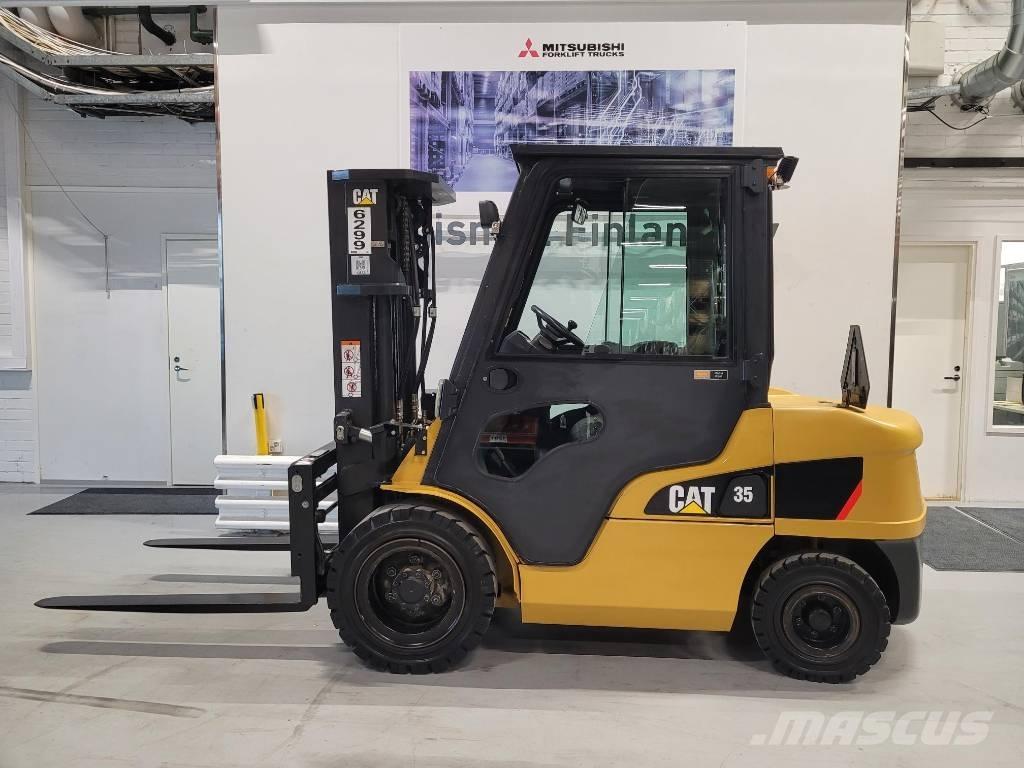 CAT DP 35 N Diesel Forklifts